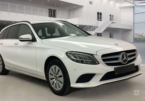 Mercedes-Benz C 180, 2021