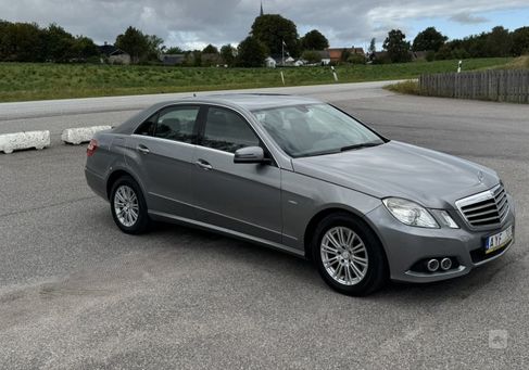 Mercedes-Benz E 250, 2010