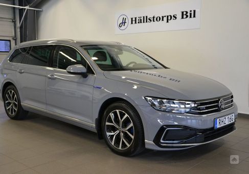 Volkswagen Passat Variant, 2022