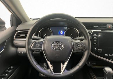 Toyota Camry, 2019