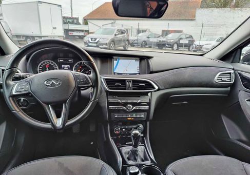 Infiniti, 2018