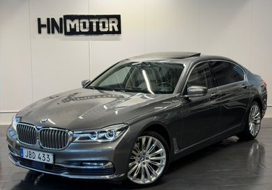 BMW 750, 2016