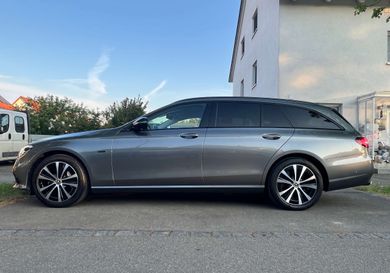Mercedes-Benz E 300, 2021