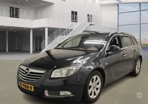 Opel Insignia, 2013