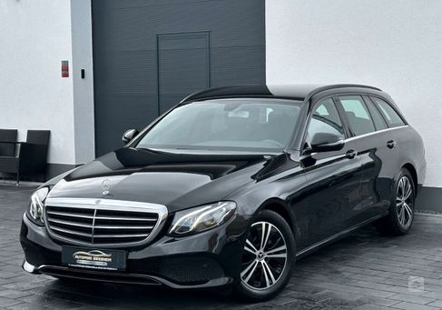 Mercedes-Benz E 220, 2020