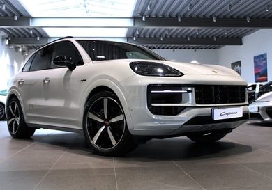 Porsche Cayenne, 2026