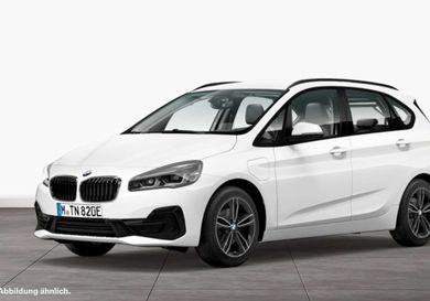 BMW 225, 2020
