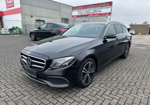 Mercedes-Benz E 400, 2020