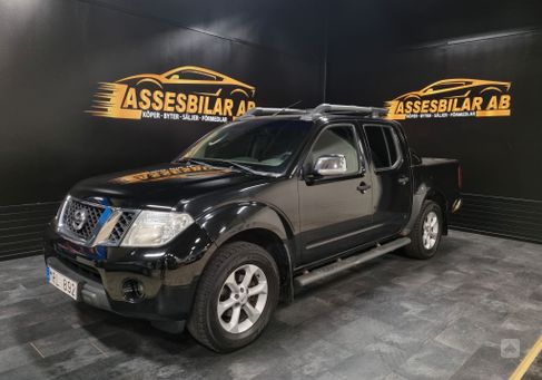 Nissan Navara, 2011