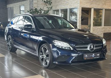 Mercedes-Benz C 300, 2021