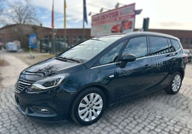 Opel Zafira Tourer, 2017