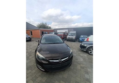 Opel Astra, 2013