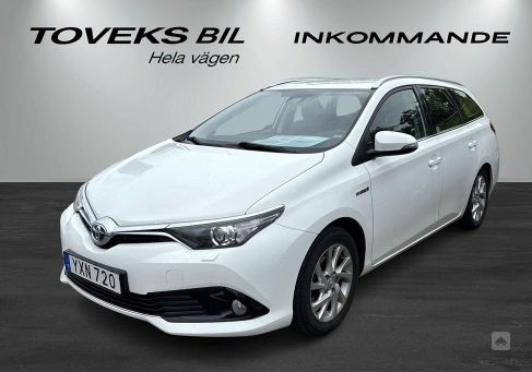 Toyota Auris Touring Sports, 2017