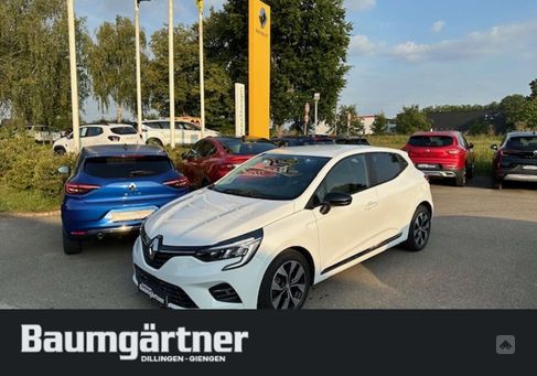 Renault Clio, 2023