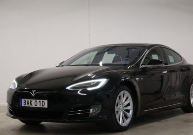 Tesla Model S, 2018