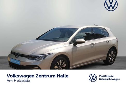 Volkswagen Golf, 2023