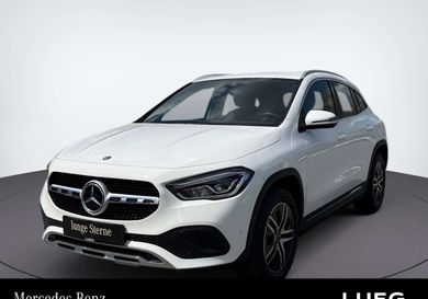 Mercedes-Benz GLA 200, 2020