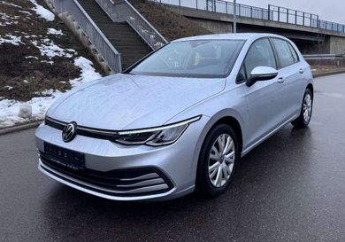 Volkswagen Golf, 2023