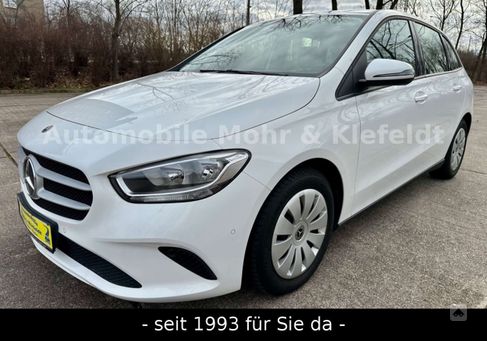 Mercedes-Benz B 180, 2020