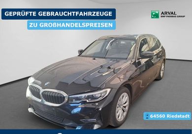 BMW 318, 2021