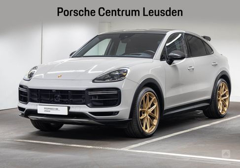 Porsche Cayenne, 2021