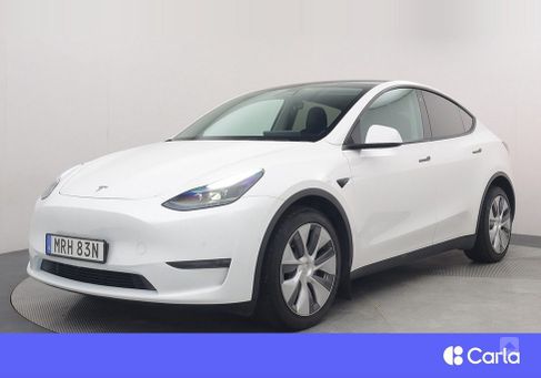 Tesla Model Y, 2022