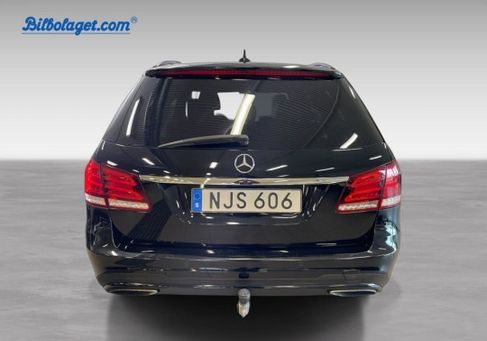 Mercedes-Benz E 220, 2016