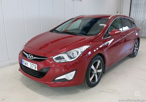 Hyundai i40, 2012