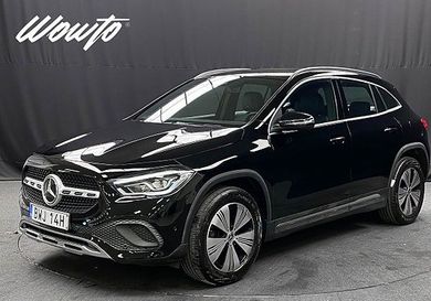 Mercedes-Benz GLA 200, 2021