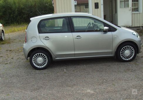 Volkswagen up!, 2016