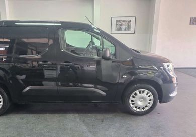 Opel Combo, 2022