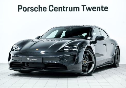 Porsche Taycan, 2022