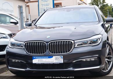 BMW 730, 2017