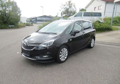 Opel Zafira Tourer, 2018