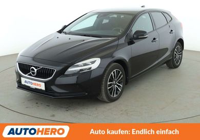 Volvo V40, 2018