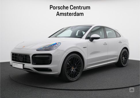 Porsche Cayenne, 2021