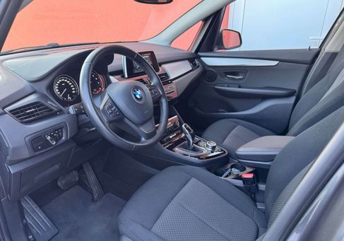 BMW 218, 2019