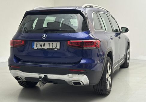Mercedes-Benz GLB 200, 2023
