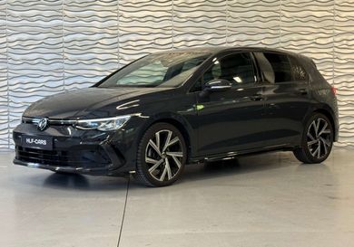 Volkswagen Golf, 2024