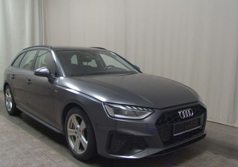 Audi A4, 2022