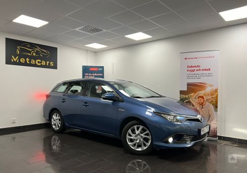 Toyota Auris Touring Sports, 2016