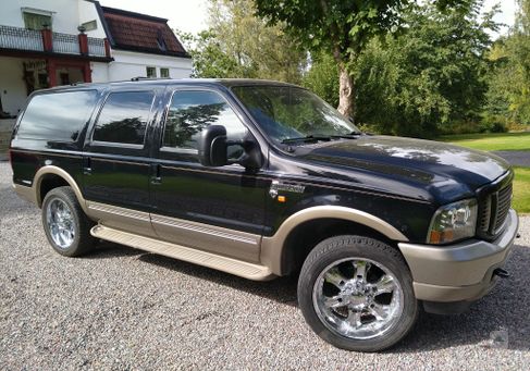 Ford Excursion, 2003