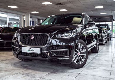 Jaguar F-Pace, 2017