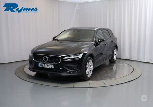 Volvo V60 Cross Country, 2022