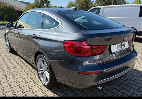 BMW 318, 2017