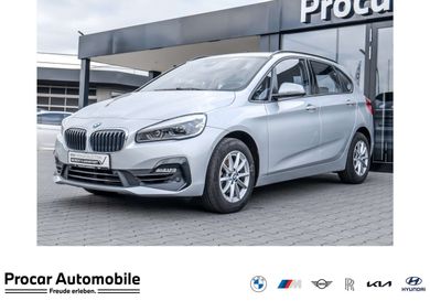 BMW 216, 2021