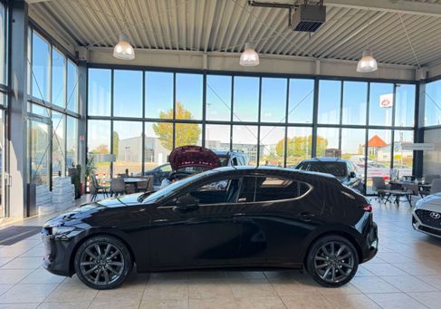 Mazda 3, 2019 3