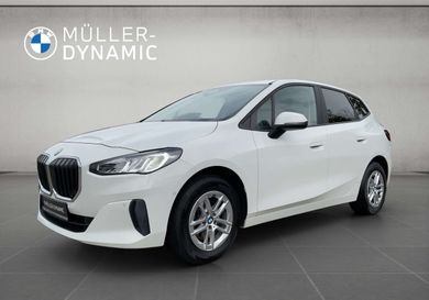BMW 218, 2022