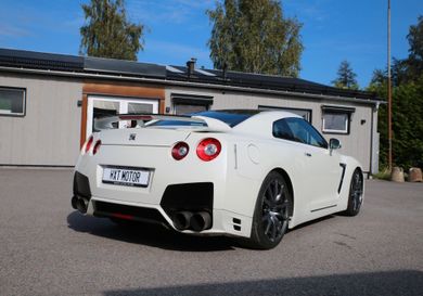 Nissan GT-R, 2012