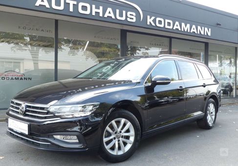 Volkswagen Passat Variant, 2023